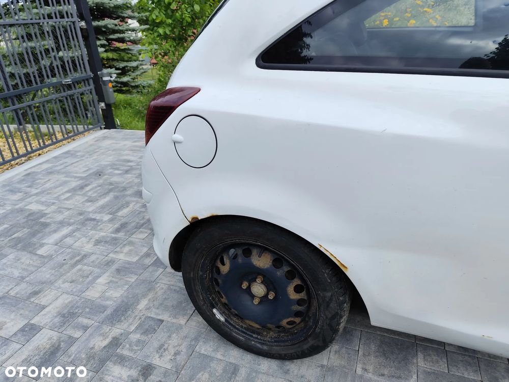 Opel Corsa 1.4 16V - 6