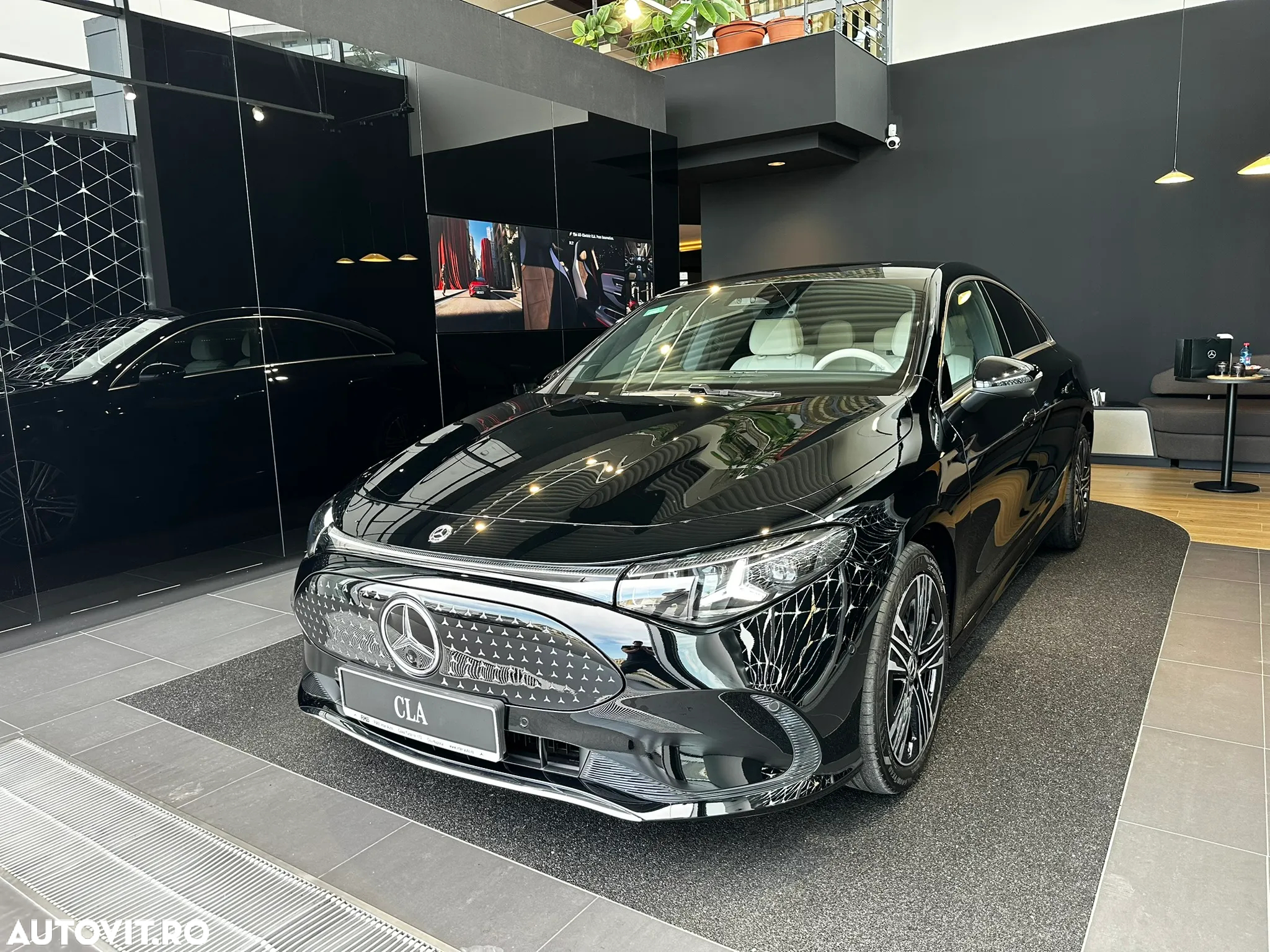 Mercedes-Benz CLA 250+ Coupe - 3