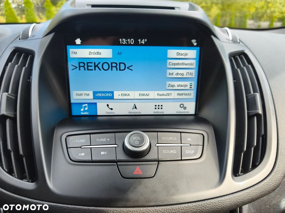 Ford Kuga 2.0 TDCi 2x4 Titanium - 25