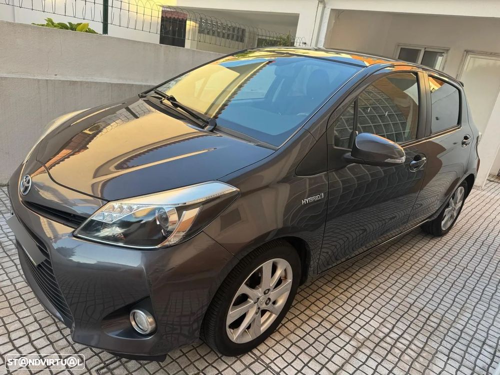 Toyota Yaris - 6