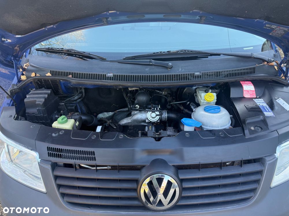 Volkswagen Transporter Caravelle Kurz (5.Si.) - 8