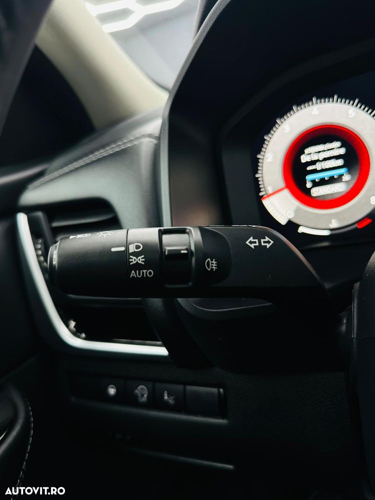 Nissan Qashqai 1.3 DIG-T MHEV Tekna - 27