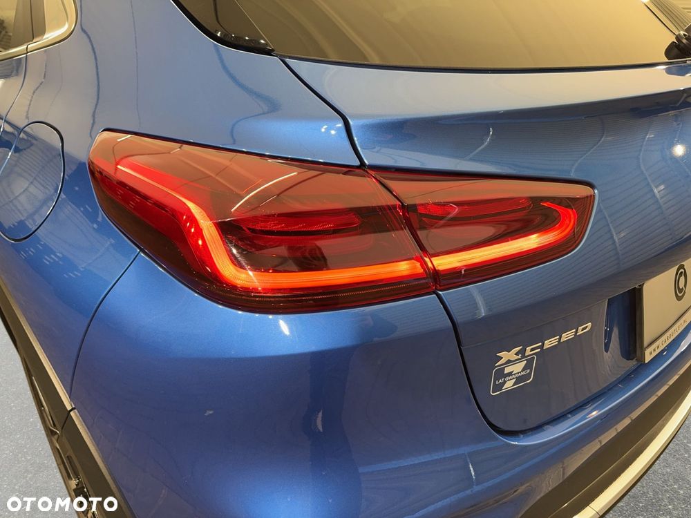 Kia XCeed - 12