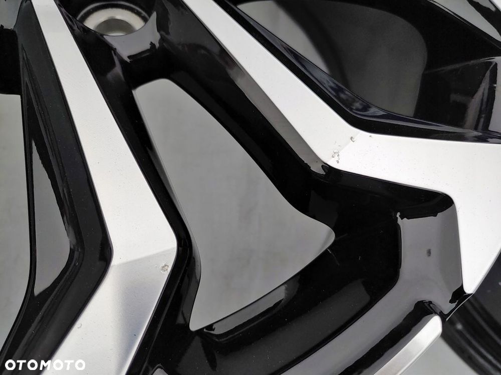 FELGI TOYOTA COROLLA E16 AURIS YARIS CROSS 17 ORYGINAŁ - 3