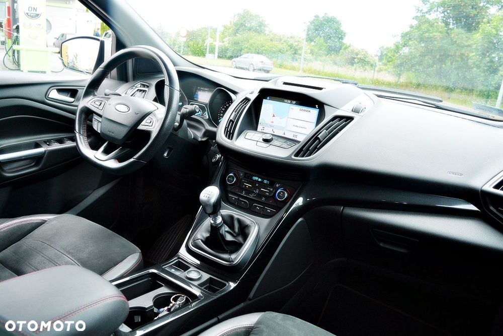 Ford Kuga 1.5 EcoBoost FWD ST-Line ASS MMT6 - 6