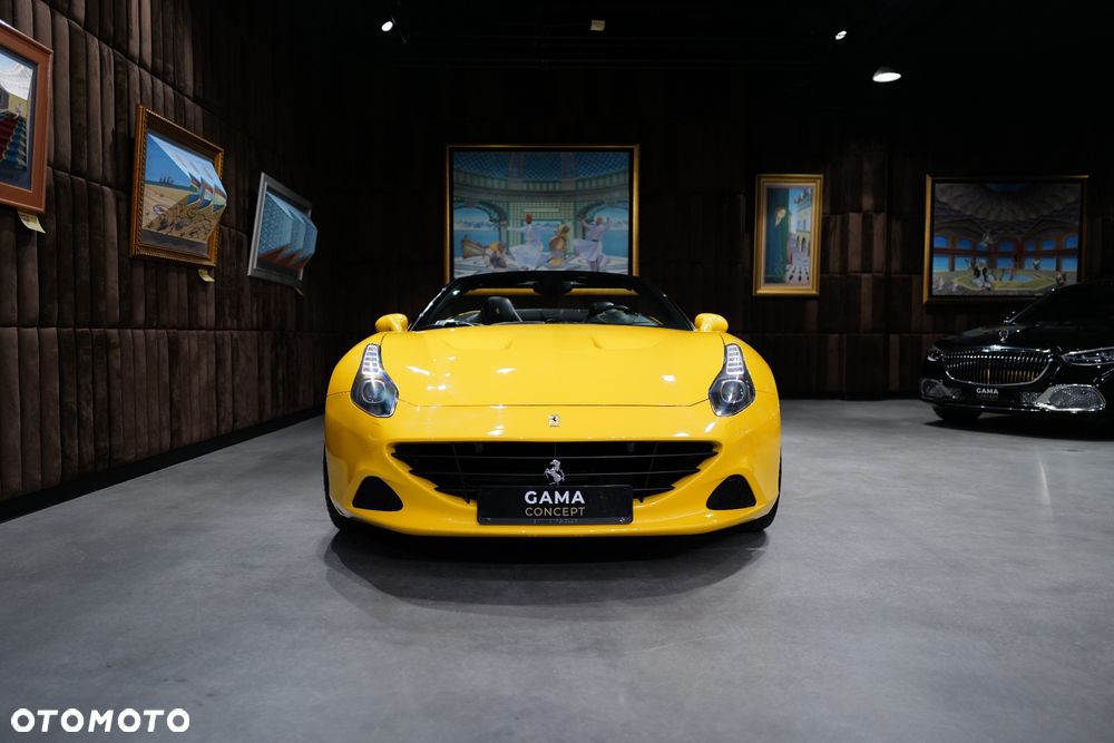 Ferrari California T - 4