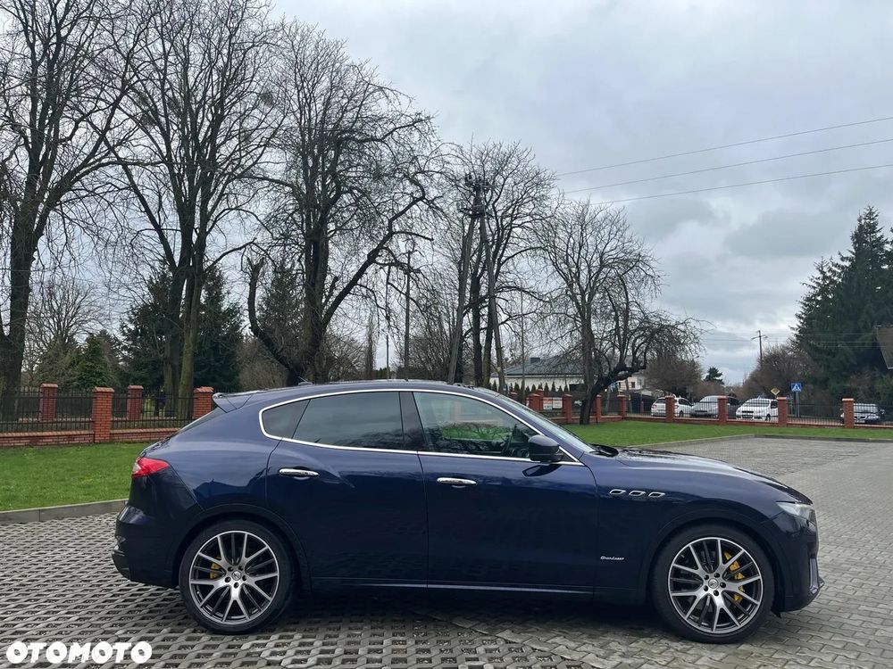 Maserati Levante S Granlusso - 14