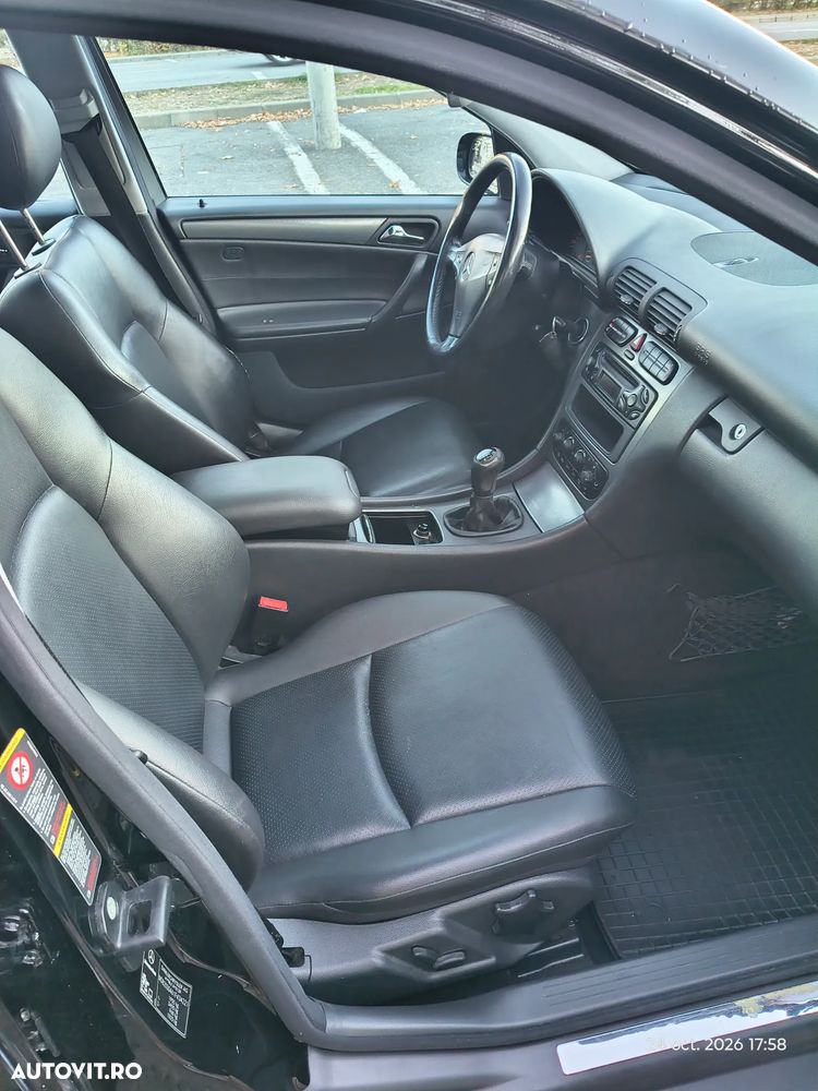 Mercedes-Benz C - 18