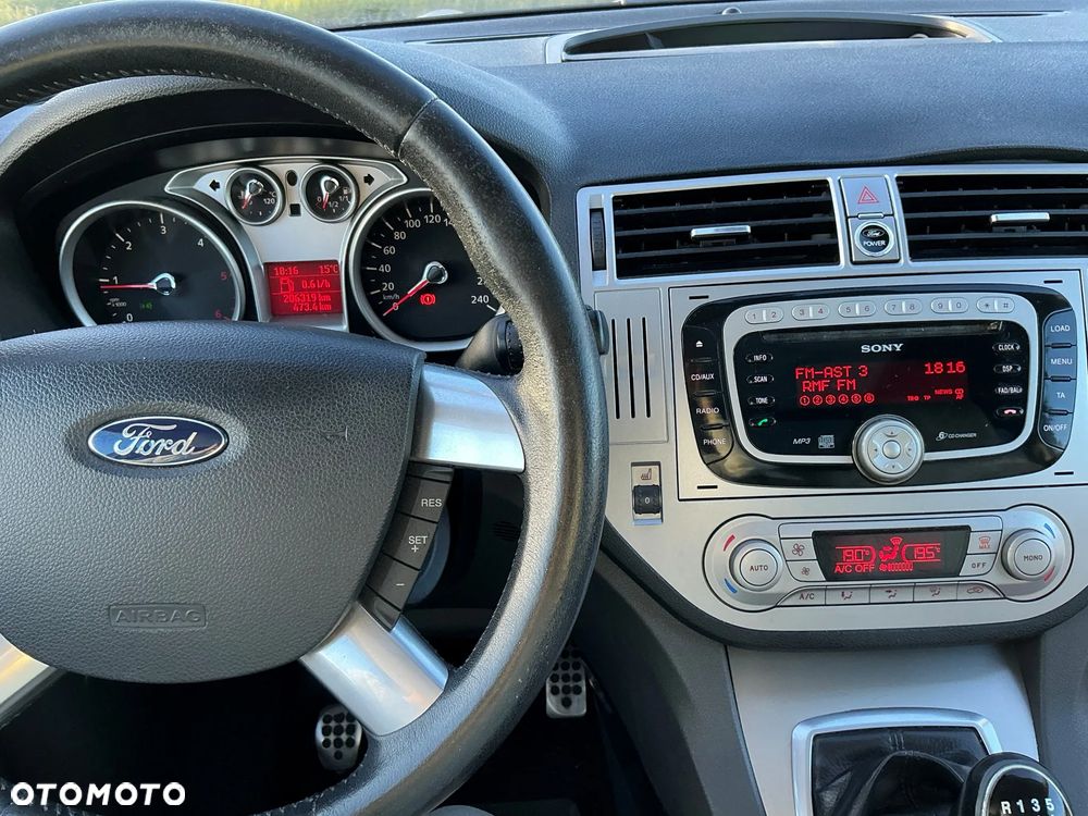Ford Kuga 2.0 TDCi Titanium - 7