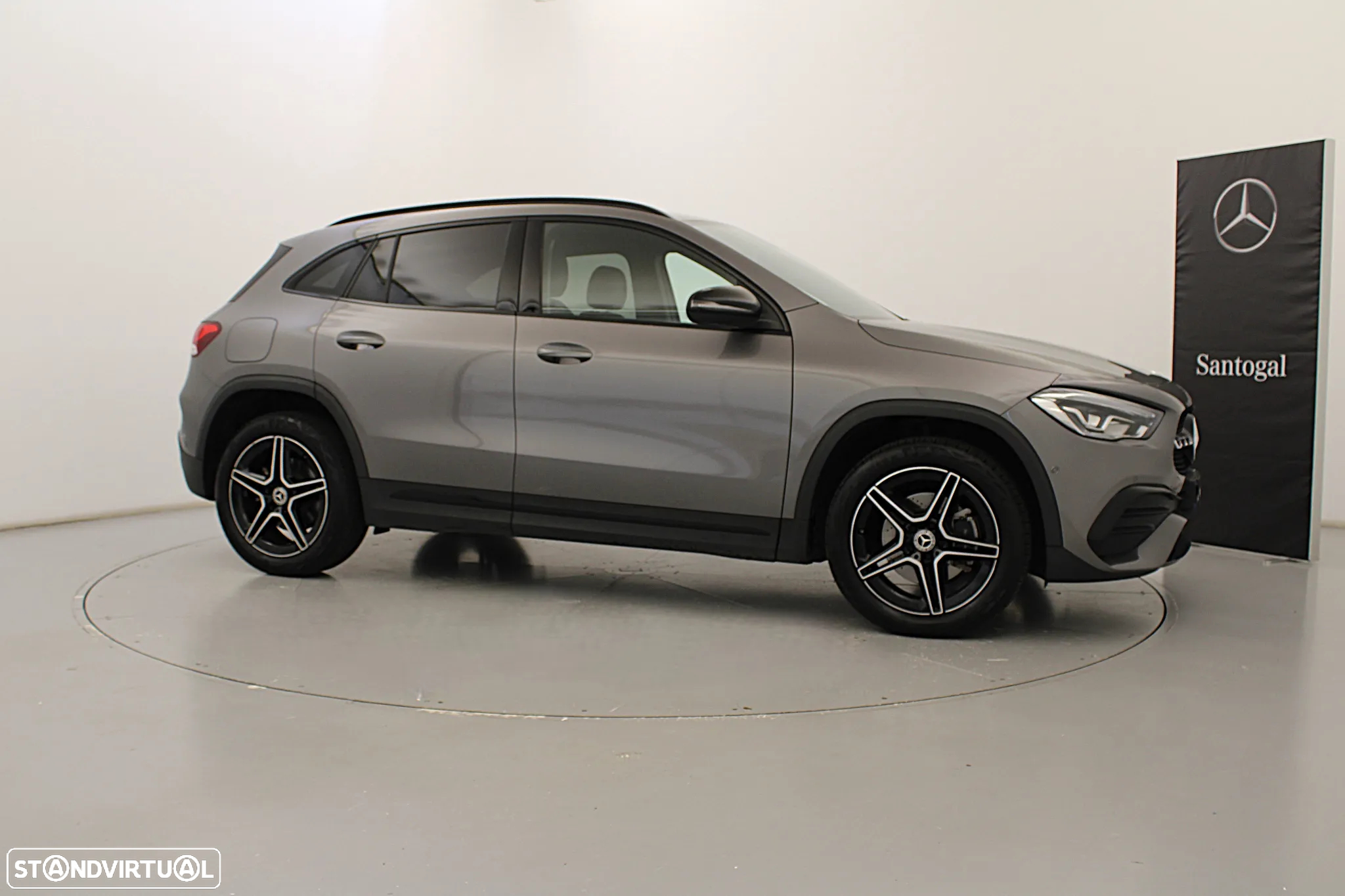 Mercedes-Benz GLA 250 e AMG Line - 3