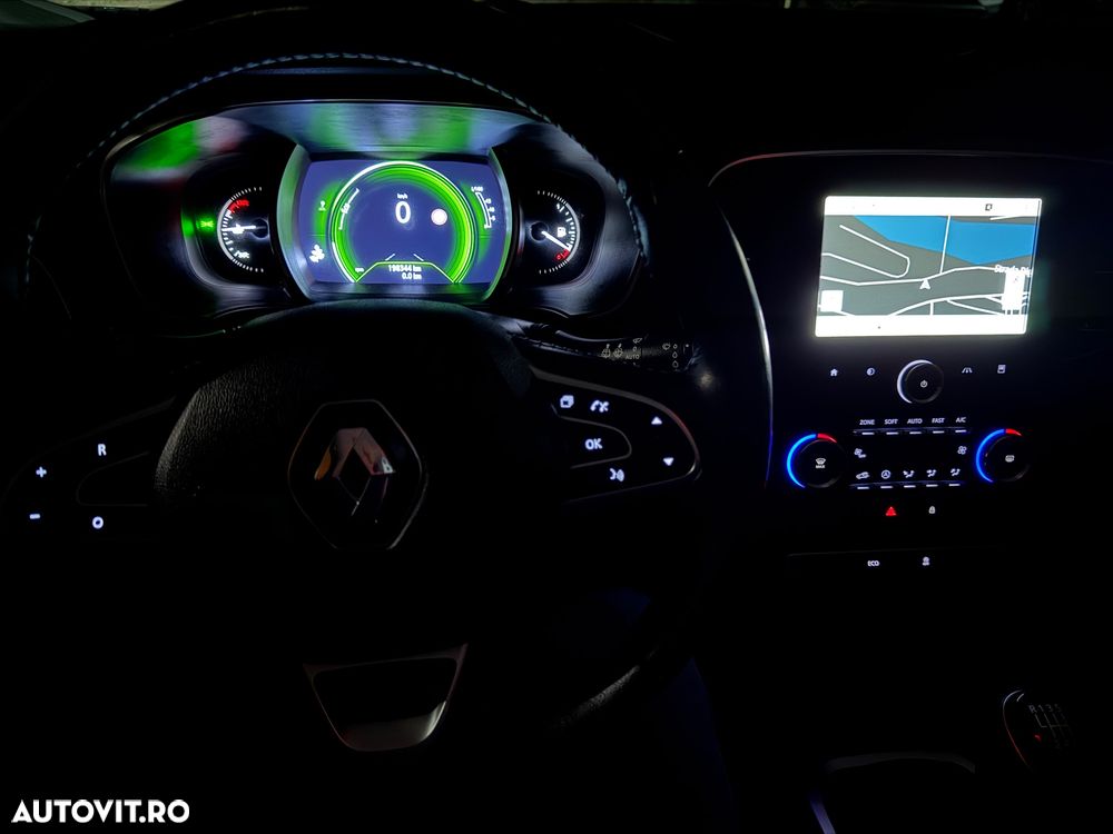 Renault Megane ENERGY dCi 110 BUSINESS - 22