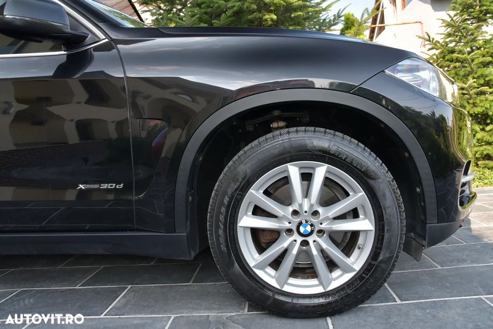 BMW X5 xDrive30d - 13