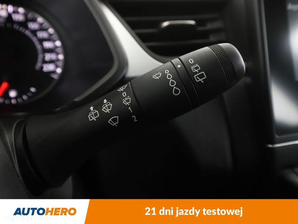 Renault Captur - 29