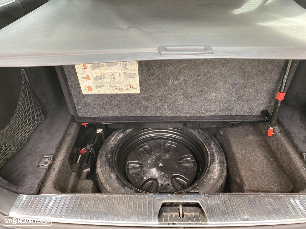 Mercedes-Benz E 220 CDI Avantgarde - 6