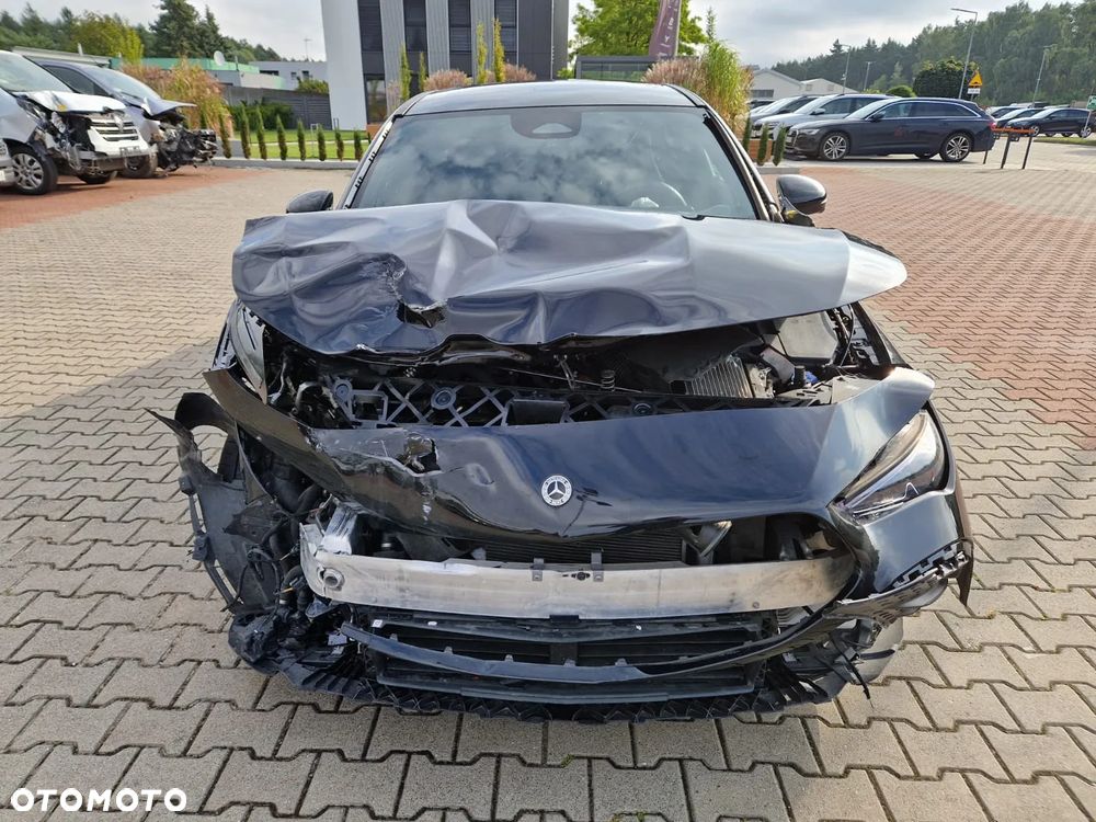 Mercedes-Benz CLA 250 E AMG Line 8G-DCT - 9