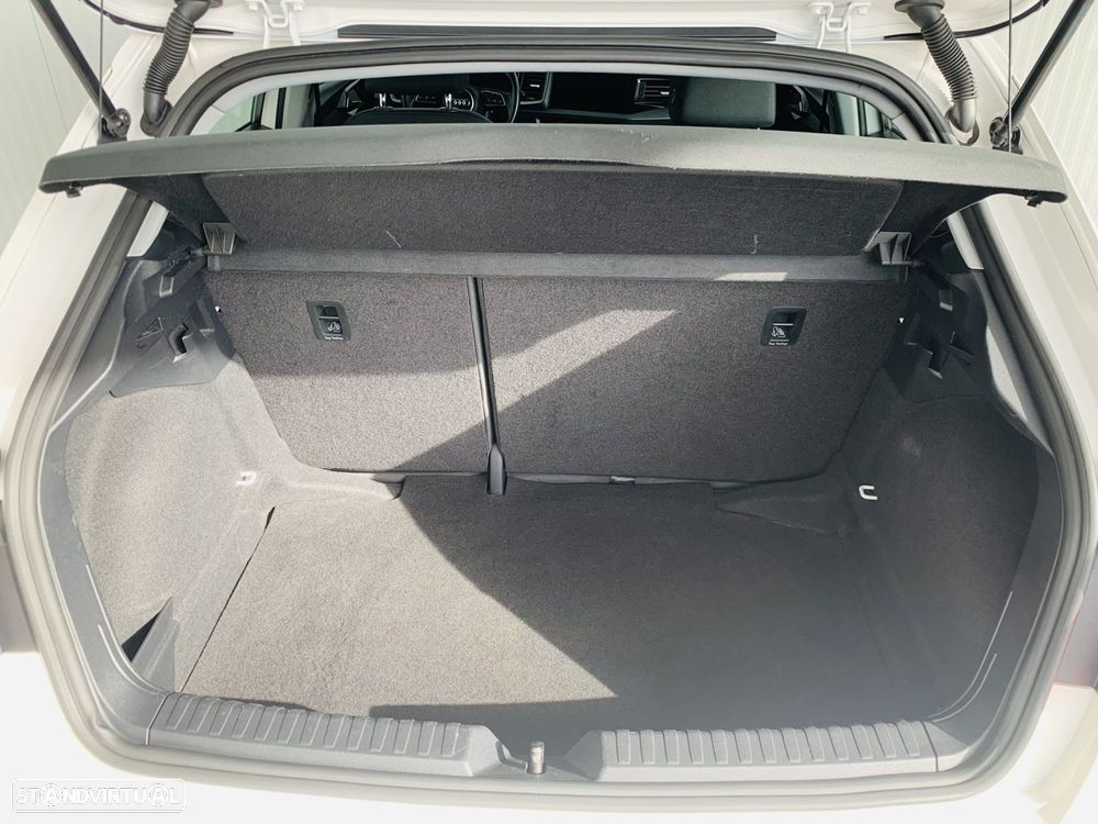 Audi A1 Sportback 25 TFSI Advanced - 39