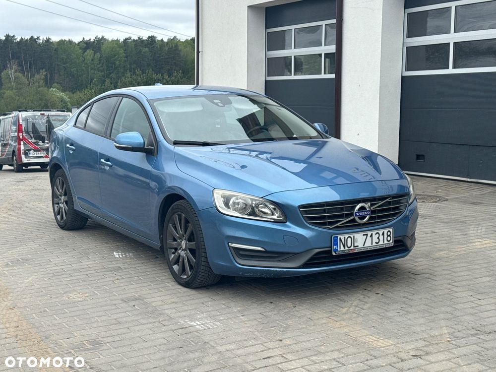 Volvo S60 - 2