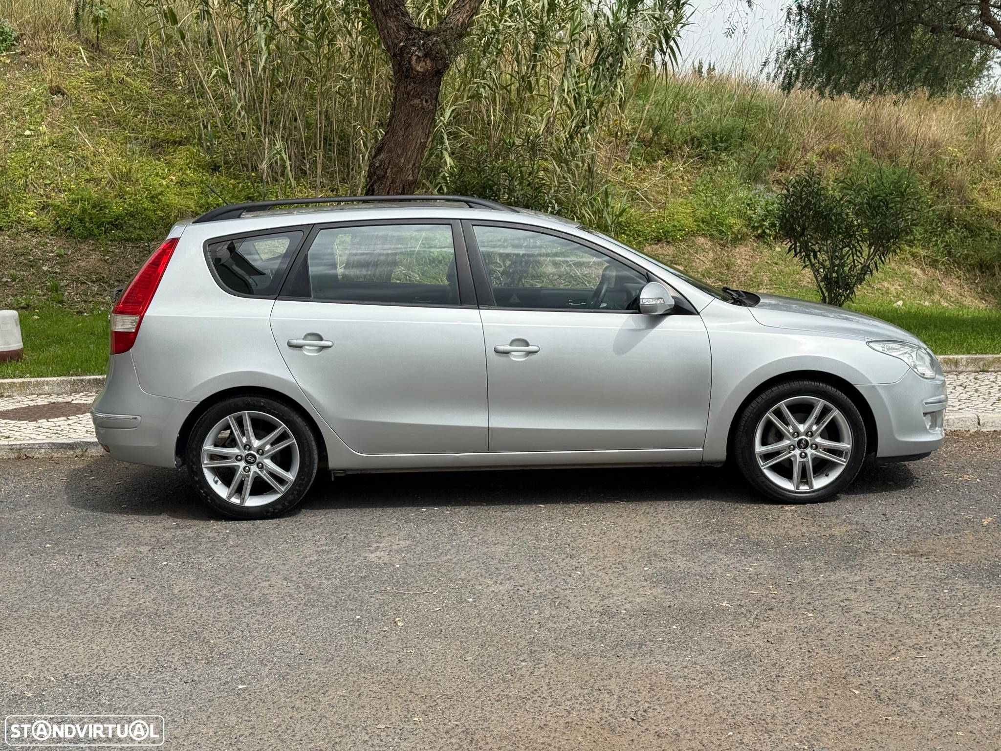 Hyundai i30 CW 1.6 CRDi STyle - 11