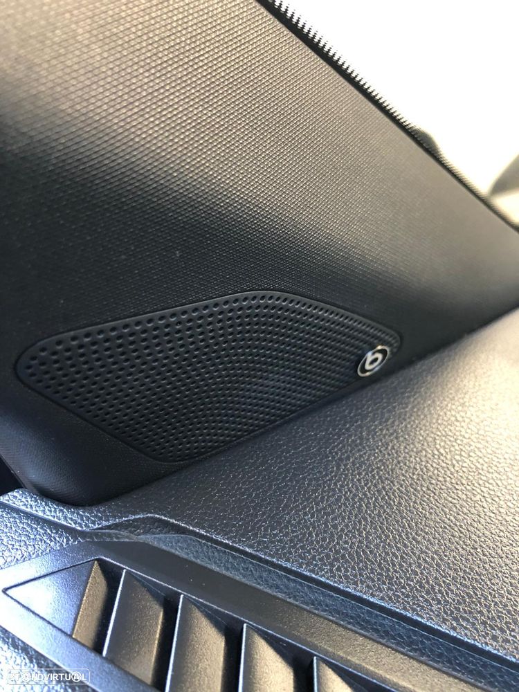 SEAT Arona 1.0 TSI FR - 19