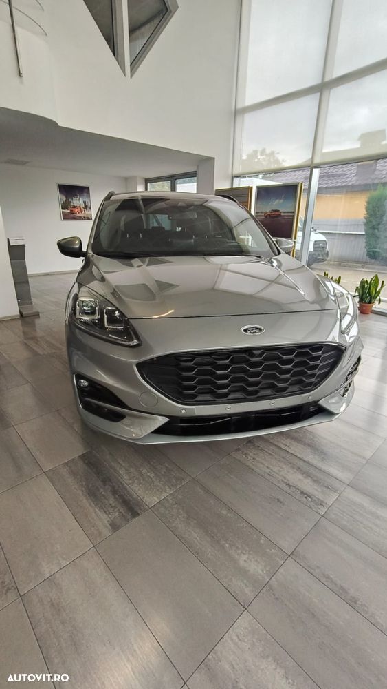 Ford Kuga - 2