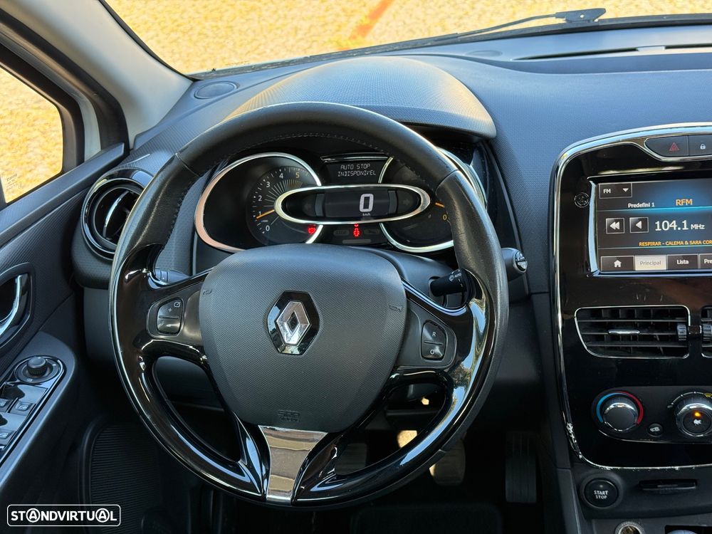 Renault Clio dCi 90 Dynamique - 9