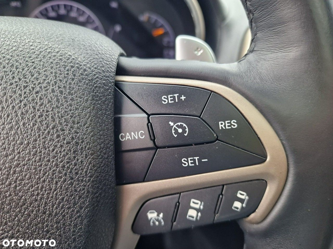 Jeep Grand Cherokee 3.6 V6 Overland - 18