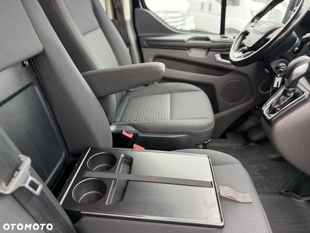Ford TRANSIT CUSTOM BLACK EDITION L2H1/2xBoczne drzwi/Automat/Bi-Xenon/Navi/Klima/Kamera/Grzane fotele/PDC przód i tył/Grzana szyba/Hak/Bagażnik - 12