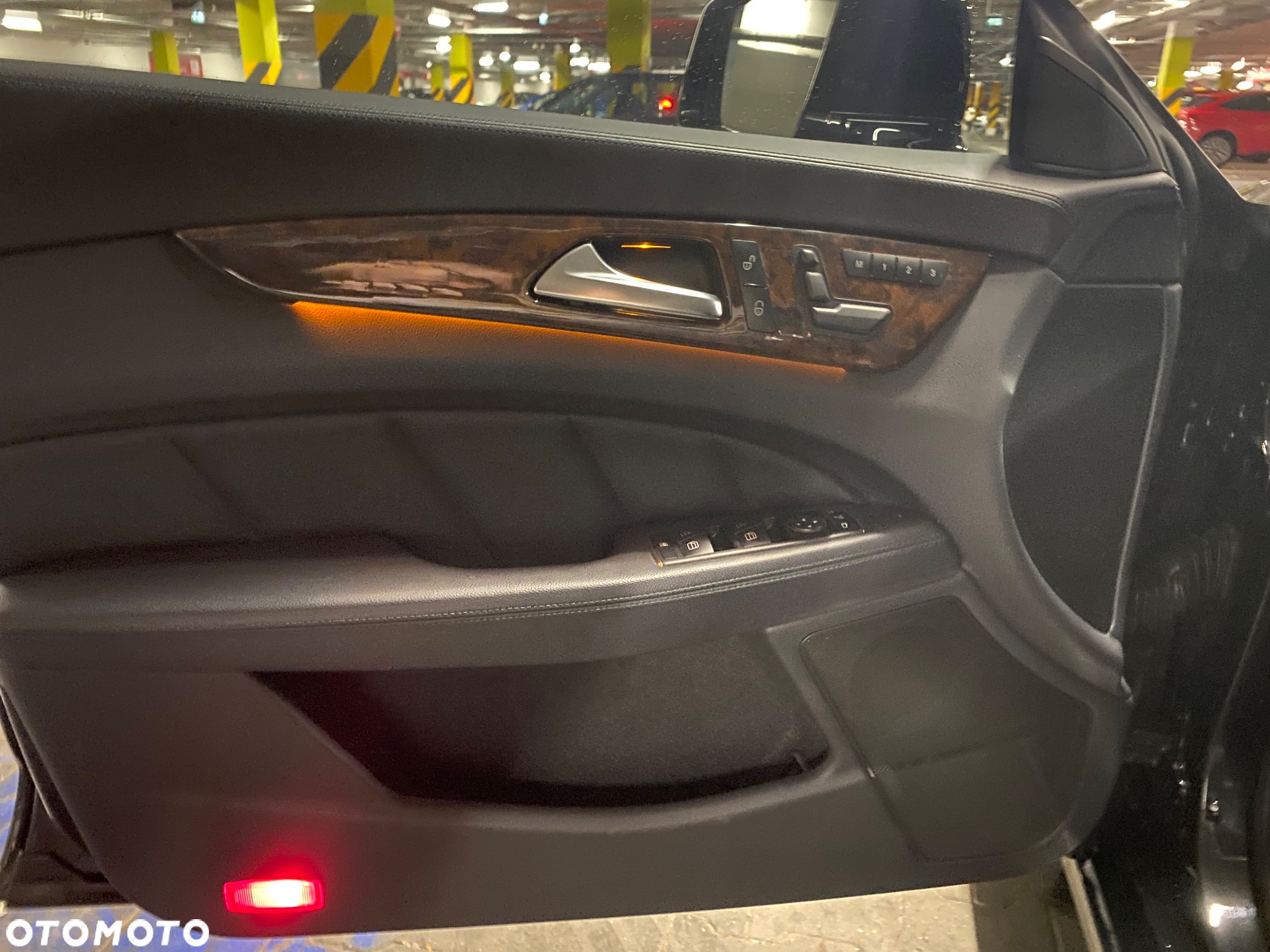 Mercedes-Benz CLS 350 BlueEffICIENCY - 16