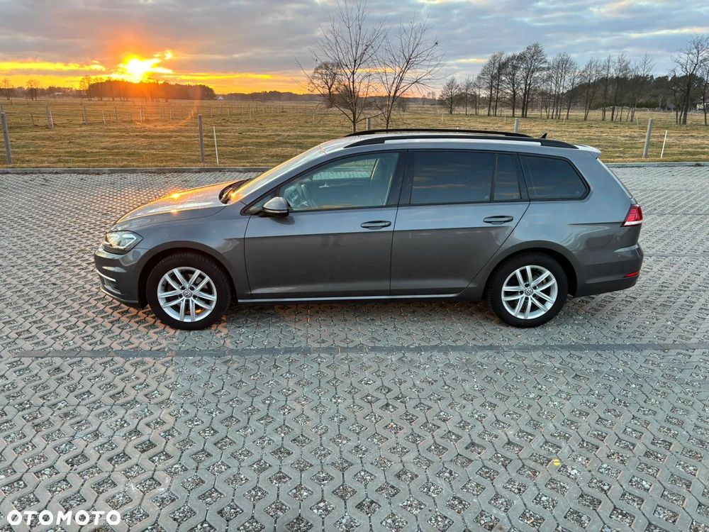 Volkswagen Golf 2.0 TDI (BlueMotion Technology) Comfortline - 1