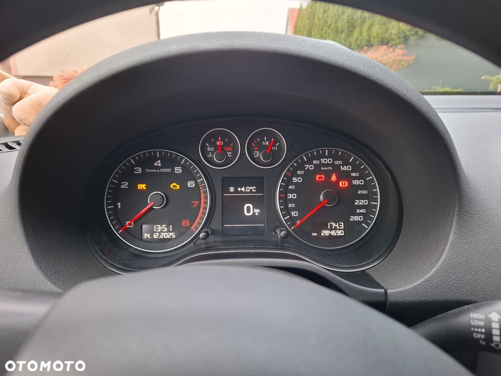 Audi A3 Sportback 1.6 Ambition - 23