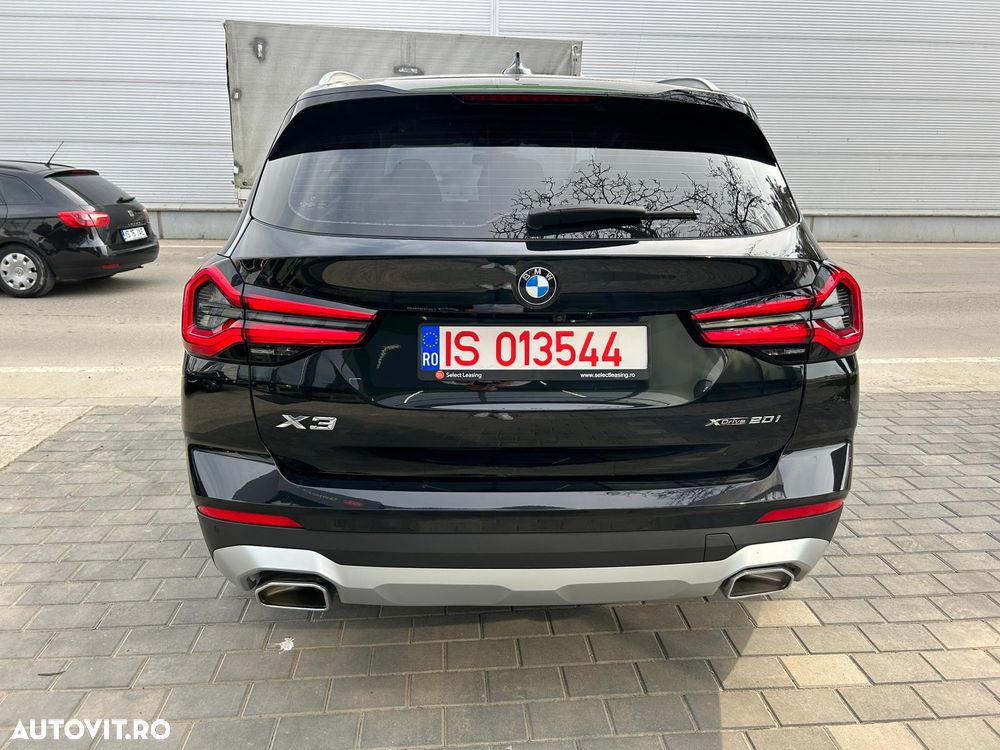 BMW X3 xDrive20i AT - 4