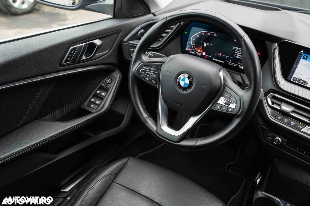 BMW Seria 2 218d Aut. - 21