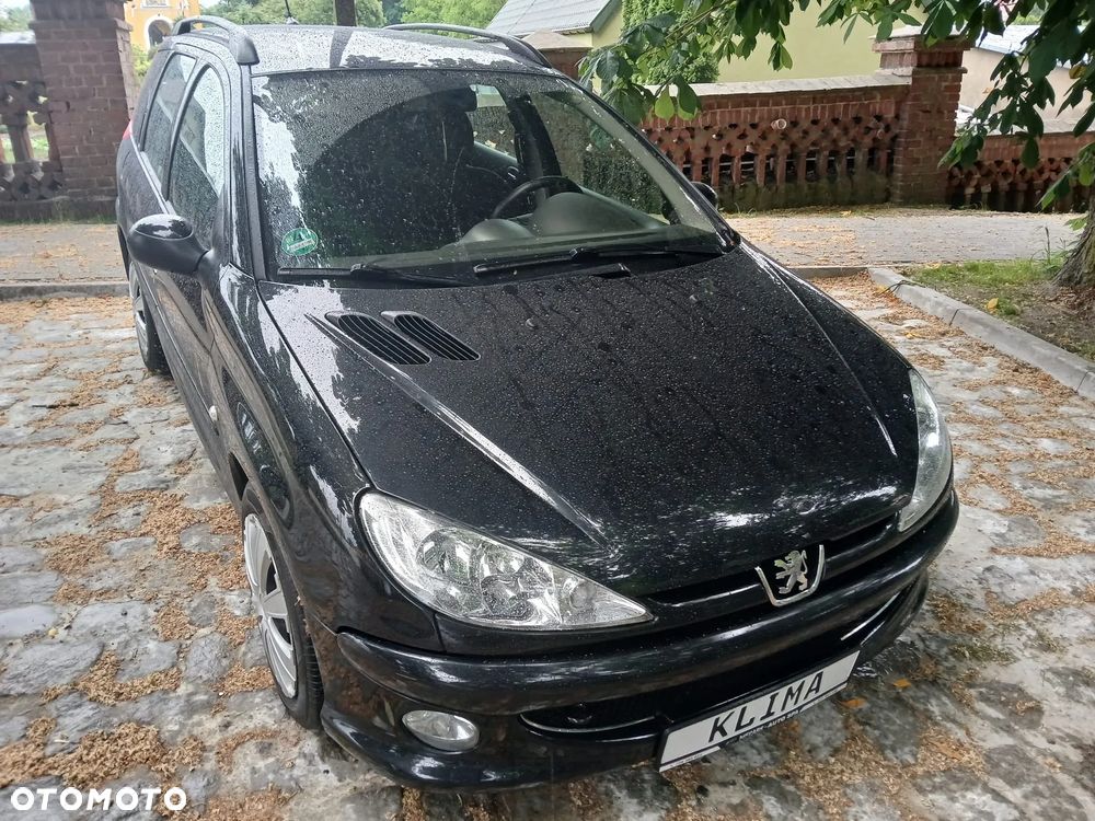 Peugeot 206 - 3