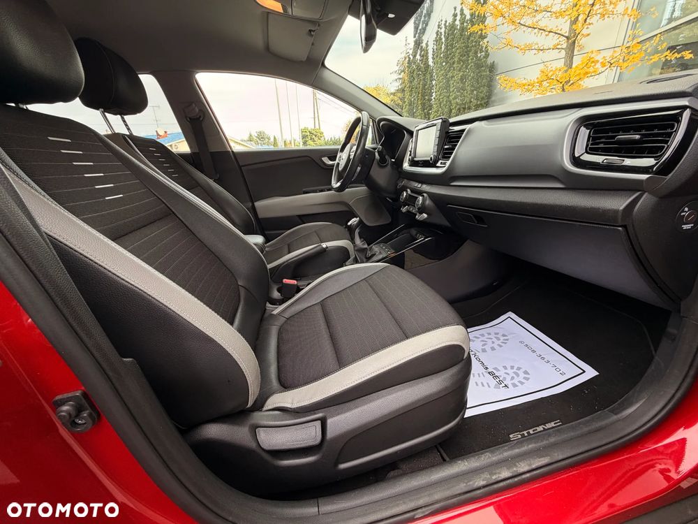 Kia Stonic - 11