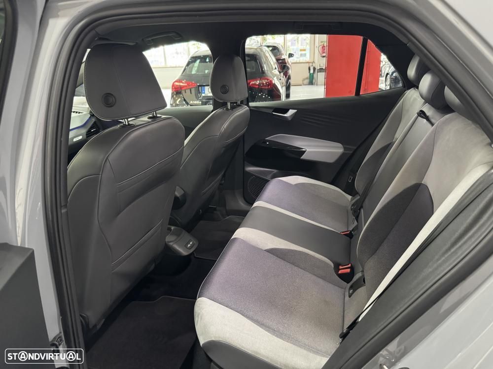 VW ID.3 58 kWh 1st - 43