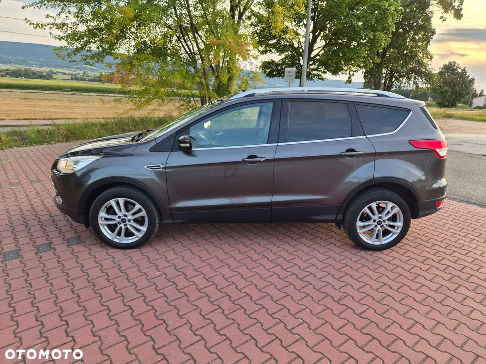 Ford Kuga 2.0 TDCi 4x4 Titanium - 10