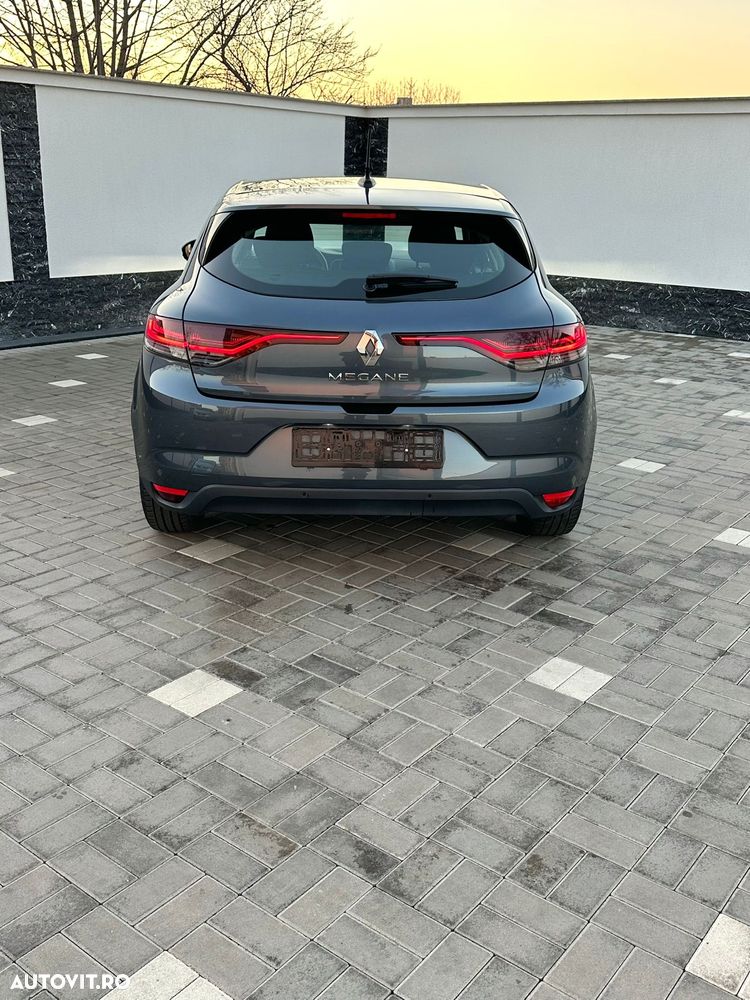 Renault Megane Grandtour BLUE dCi 115 BUSINESS EDITION - 11