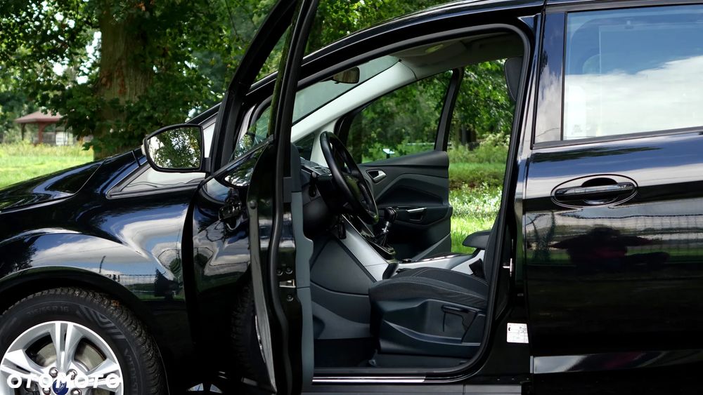 Ford Grand C-MAX - 5