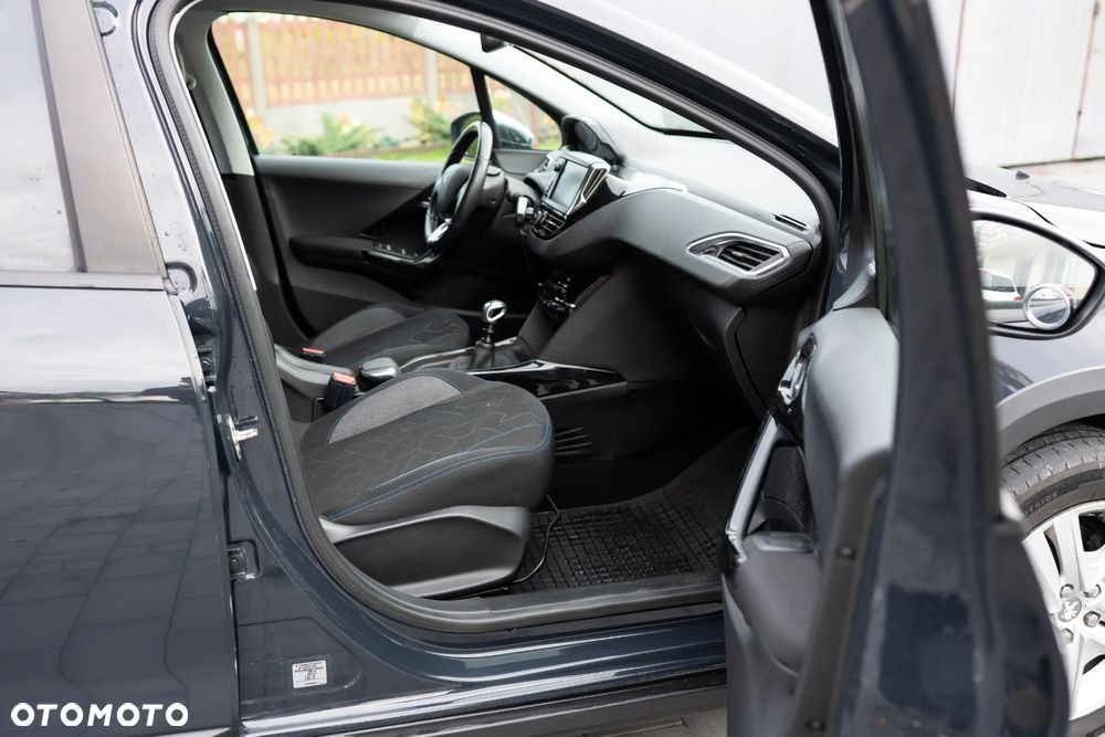 Peugeot 2008 - 16