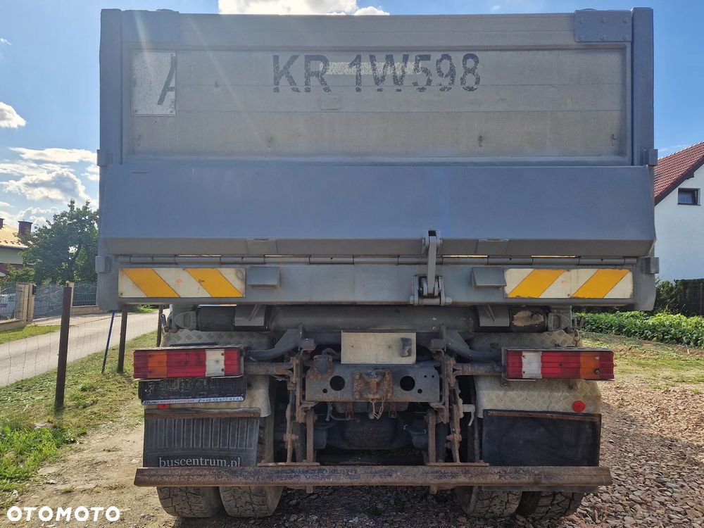Mercedes-Benz 3241 - 8