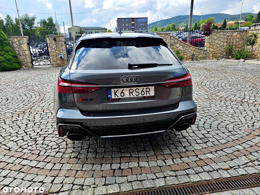 Audi RS6 Avant - 7