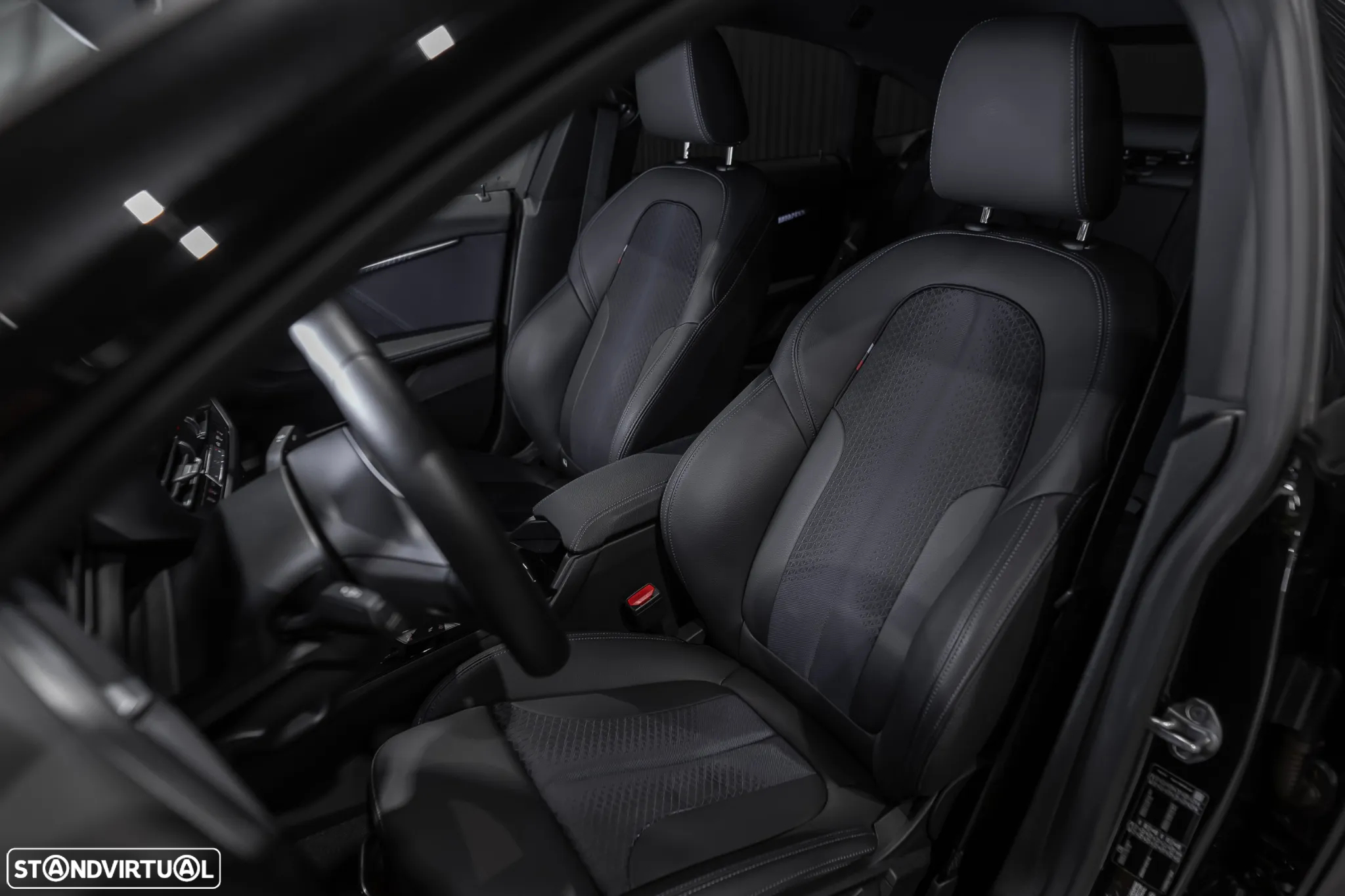 BMW 218 Gran Coupé i Pack Desportivo M - 26
