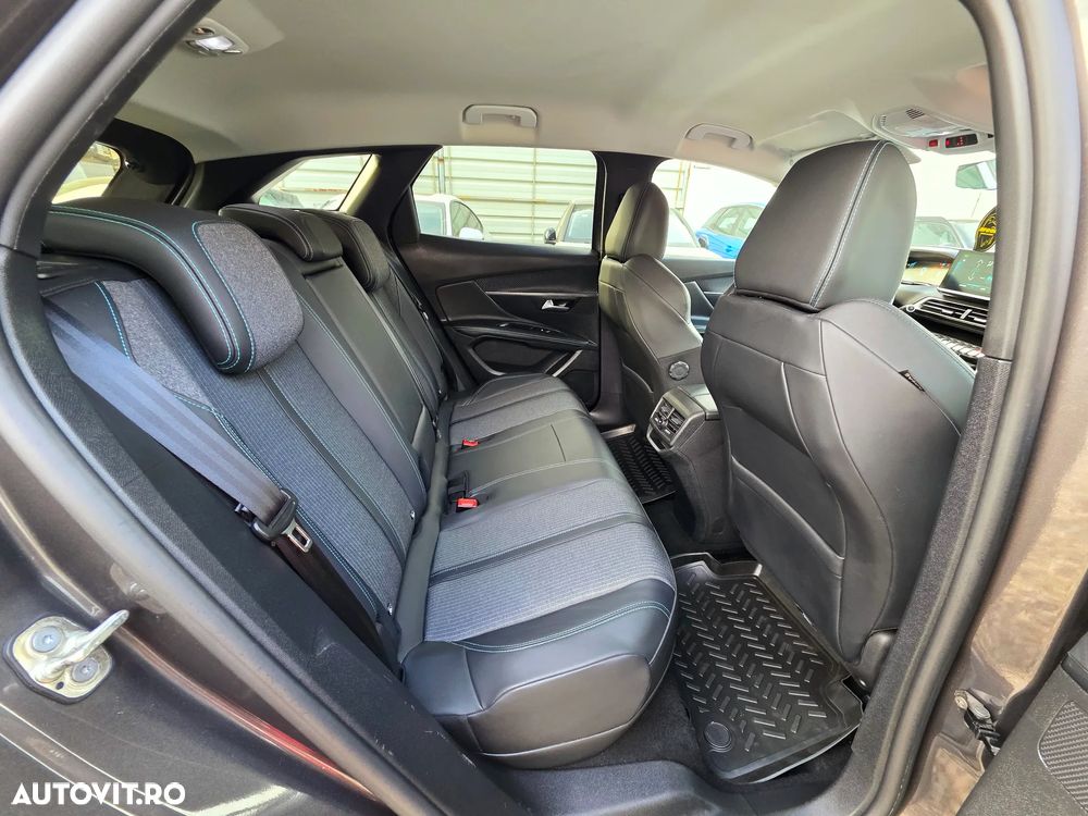 Peugeot 3008 225 e-EAT8 GT Pack - 16