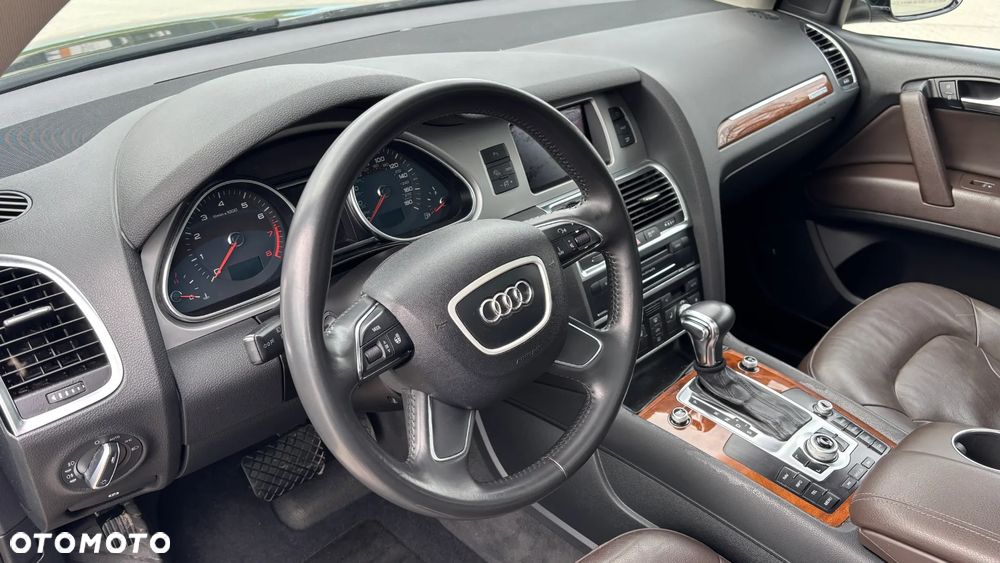 Audi Q7 3.0 TFSI Quattro Tiptronic - 18