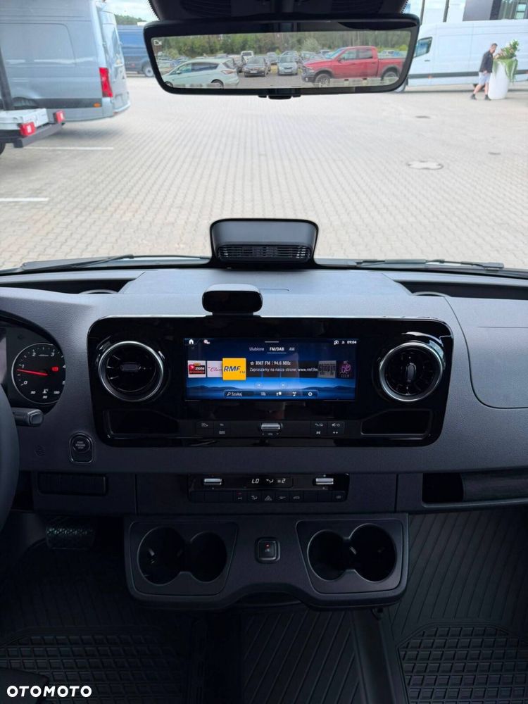 Mercedes-Benz Sprinter 319 CDI KA OM654 długi PRO - 33