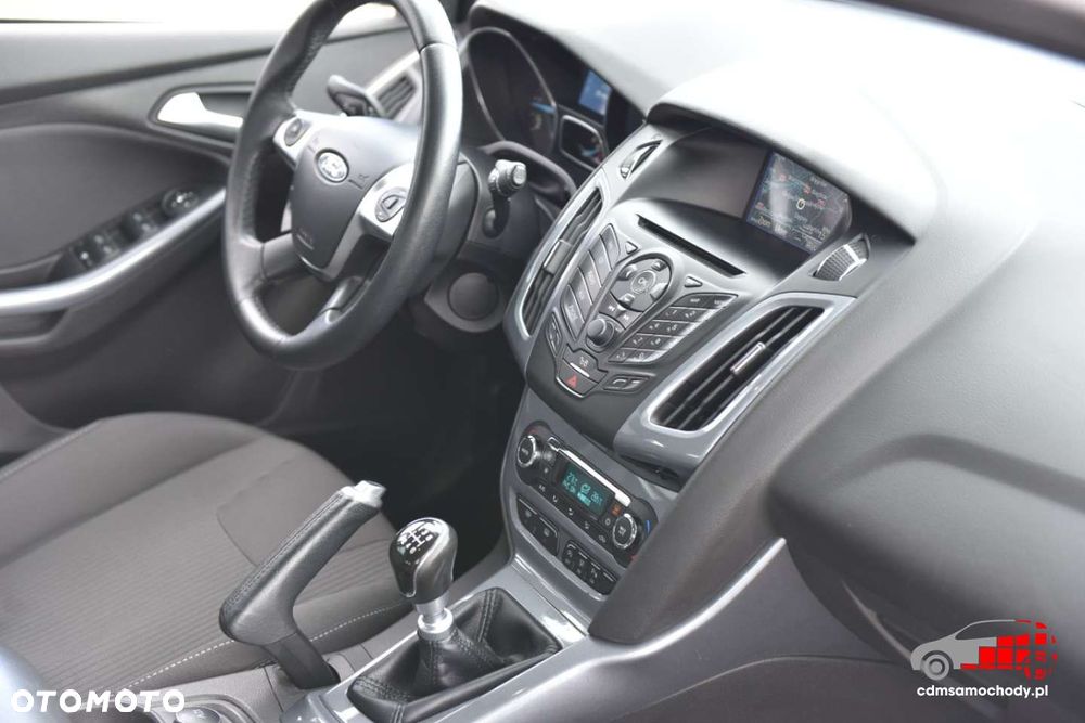 Ford Focus - 24