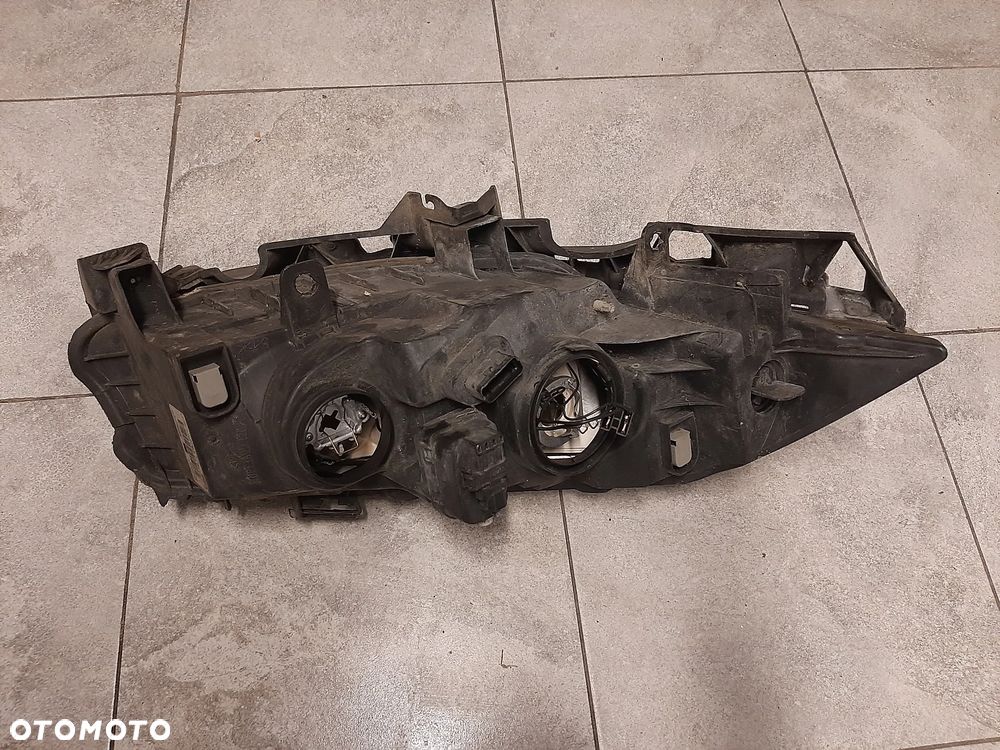 Lampa lewa przednia  PRZÓD RENAULT MEGANE 2 II - 3