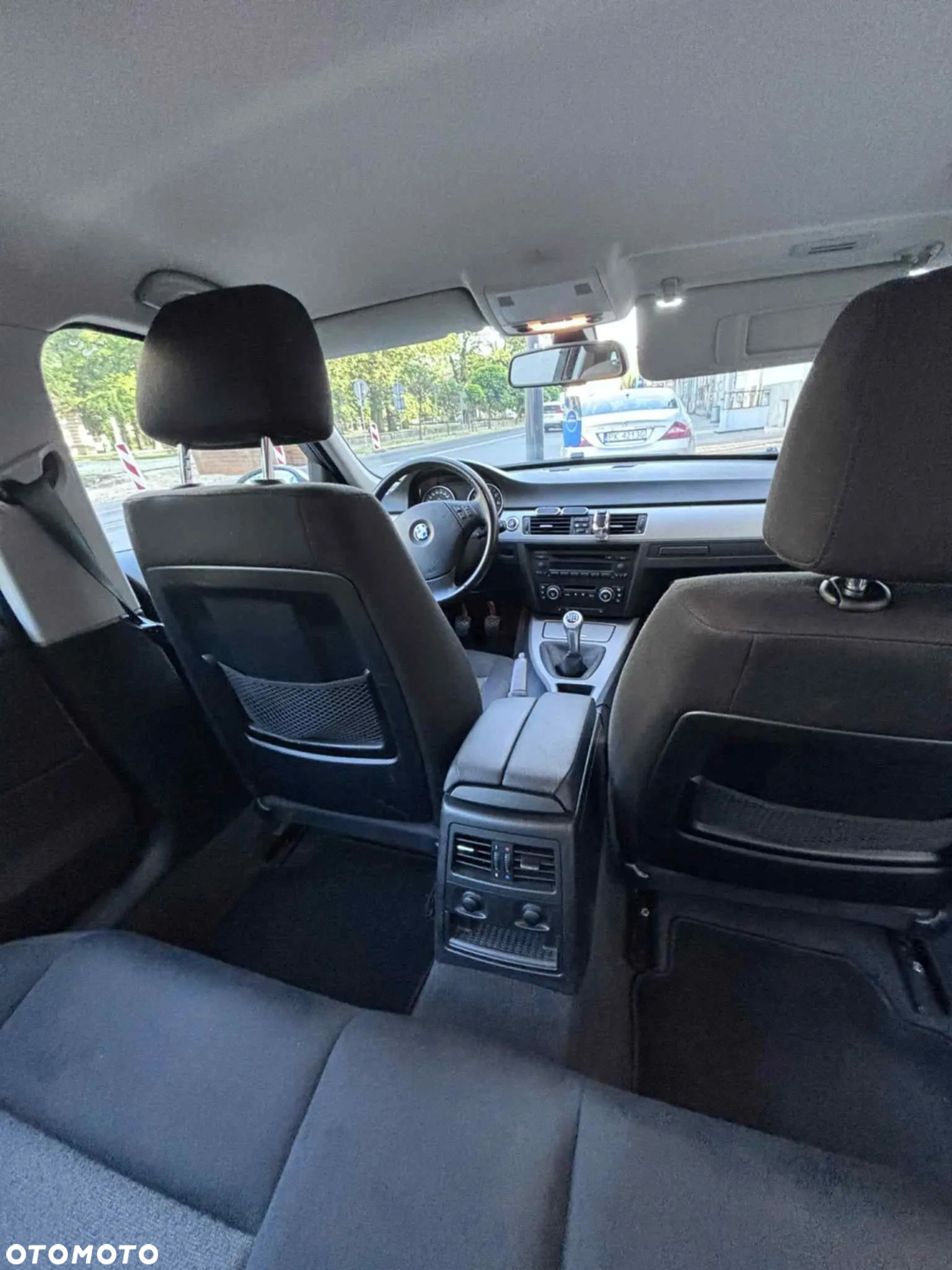 BMW Seria 3 320i - 8