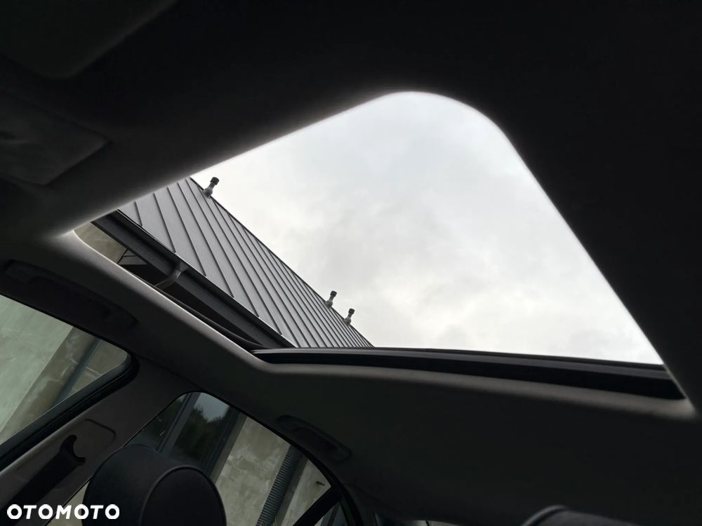 BMW Seria 5 520i - 16