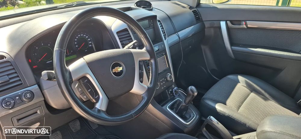 Chevrolet Captiva 2.0 VCDi Seven Extreme 7L - 26